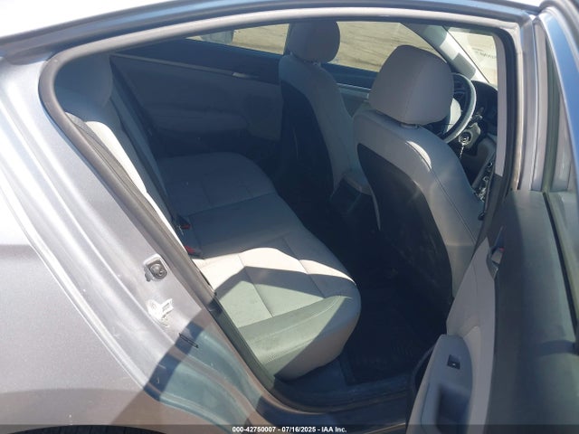 5NPD84LF3HH022574 Hyundai 2017