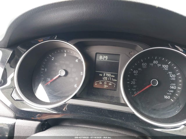3VWLA7AJ6FM340671 Volkswagen Jetta
