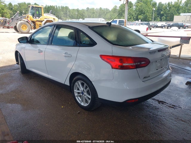 1FADP3F27GL272129 Ford 2016