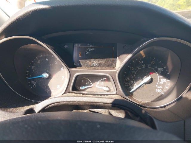 1FADP3F27GL272129 Ford 2016