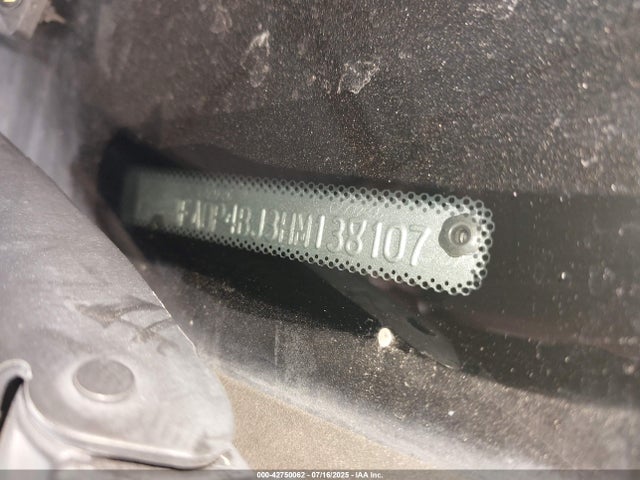 3FADP4BJ3HM138107 Ford 1.6l ti-vct premium fuel