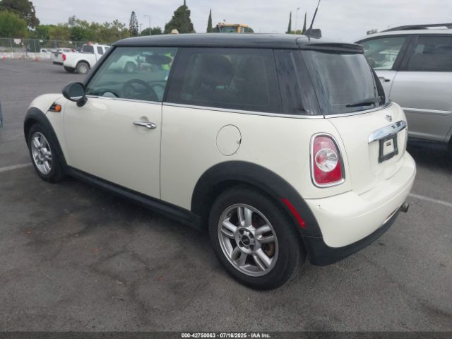 2013 MINI HARDTOP WMWSU3C51DT687156 Photo 2