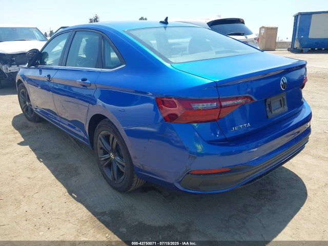 3VW7M7BU5NM013761 Volkswagen 1.5 tsi