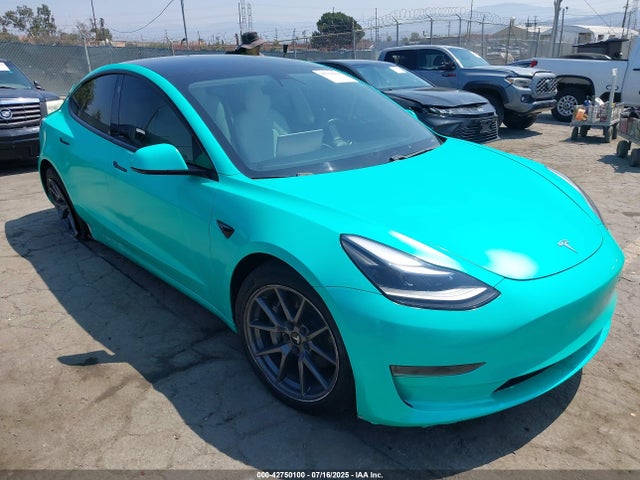 2021 TESLA MODEL 3 5YJ3E1EA1MF921673 Photo 0