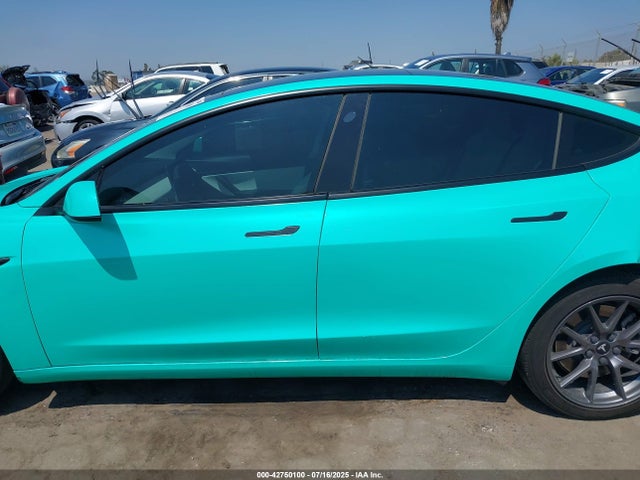 5YJ3E1EA1MF921673 Tesla MODEL 3