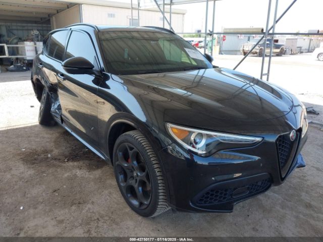2023 ALFA ROMEO STELVIO ZASPAKBN5P7D50054