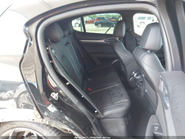 2023 ALFA ROMEO STELVIO ZASPAKBN5P7D50054 Photo 7