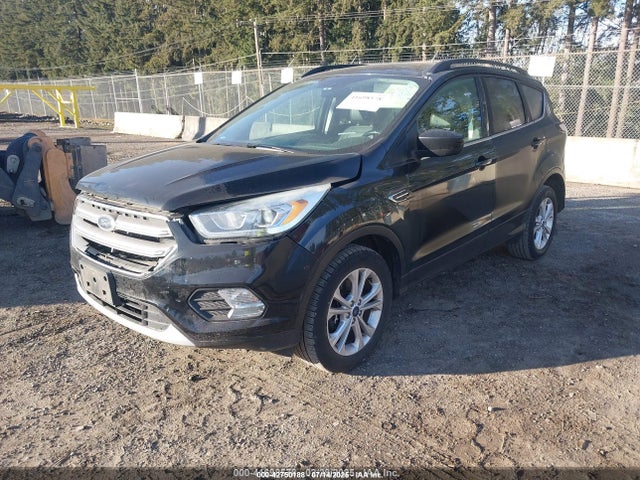 1FMCU9G93HUC02907 Ford 2017