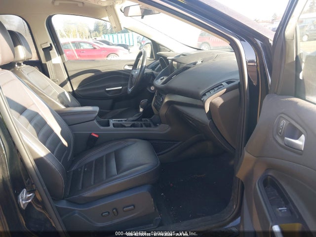 1FMCU9G93HUC02907 Ford 2017