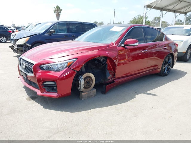 Infiniti 2014 2014 JN1BV7AP4EM690126 Image 2
