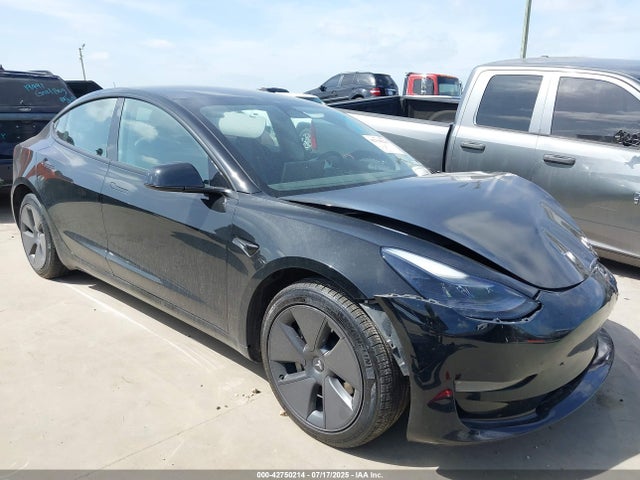 2023 TESLA MODEL 3 5YJ3E1EAXPF584182 Photo 0