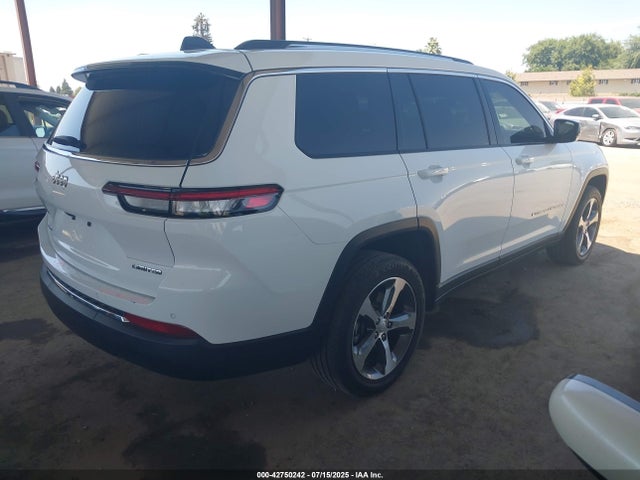 1C4RJKBG9P8830837 Jeep 2023