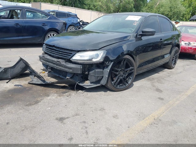 3VW2K7AJ3EM392749 Volkswagen 2014