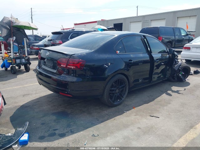 3VW2K7AJ3EM392749 Volkswagen 2014