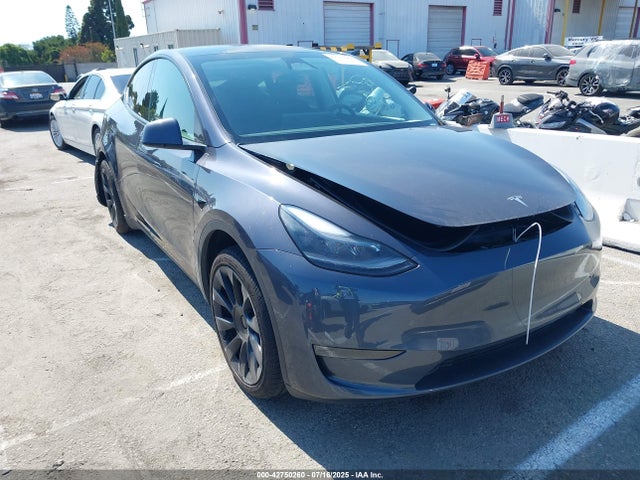 2023 TESLA MODEL Y 7SAYGDEE5PF814072 Photo 0