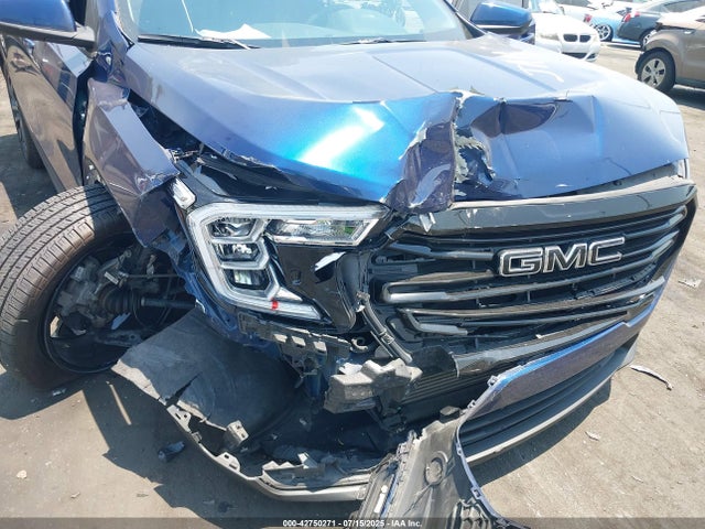 3GKALMEV6NL237548 GMC lyx