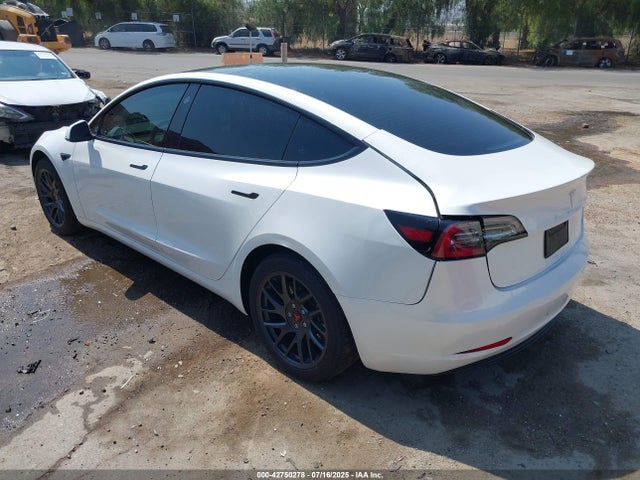 2023 TESLA MODEL 3 5YJ3E1EA7PF489868 Photo 2