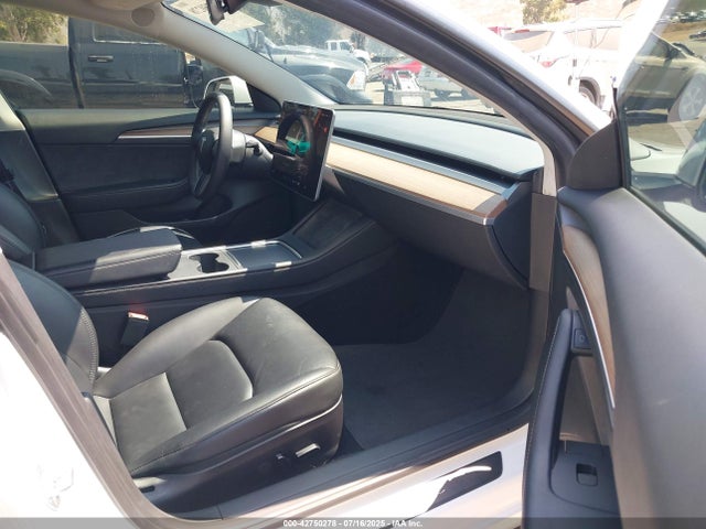 2023 TESLA MODEL 3 5YJ3E1EA7PF489868 Photo 4