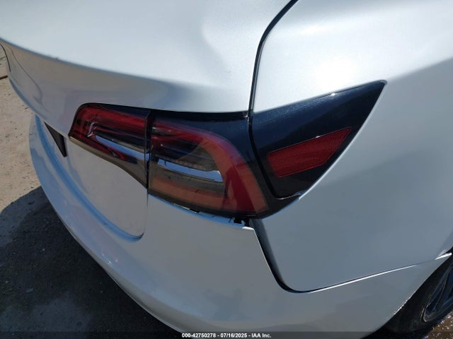 2023 TESLA MODEL 3 5YJ3E1EA7PF489868 Photo 5