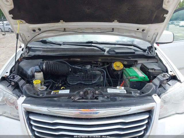 Chrysler 2015 2015 2C4RC1BG4FR552517 Image 10