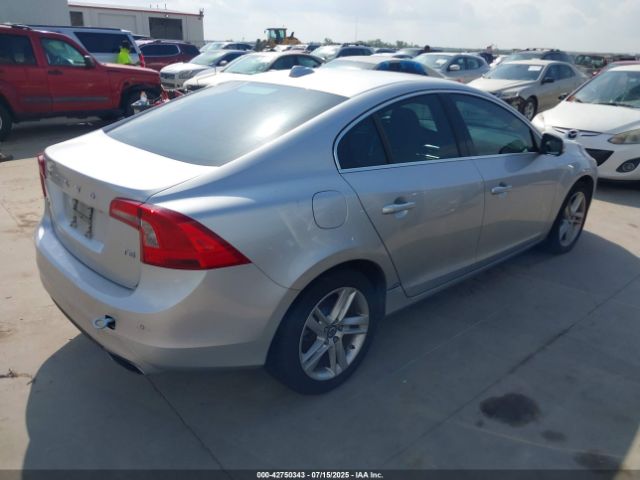 2014 VOLVO S60 YV1612FS1E1291373 Photo 3