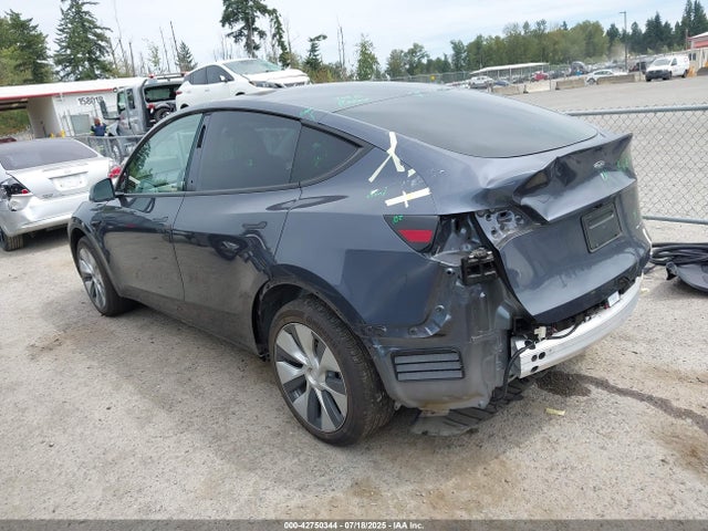 2023 TESLA MODEL Y 7SAYGDEE3PF794436 Photo 2