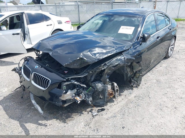 42750357 :رقم المزاد ، WBA5B1C52FD918831 vin ، 2015 Bmw 535i مزاد بيع