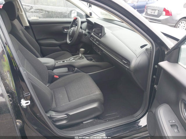 3CZRZ2H31PM730881 Honda Hr-v Awd Lx