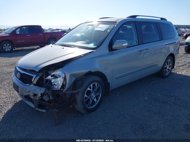 KIA Sedona 2014 KNDMG4C73E6584587 Image 2