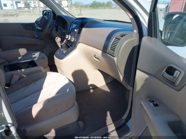 KIA Sedona 2014 KNDMG4C73E6584587 Image 5