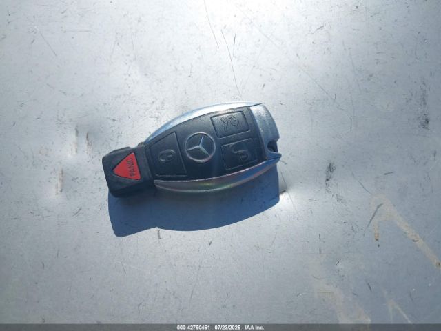 2012 MERCEDES-BENZ C 250 WDDGJ4HB7CF785844 Photo 10
