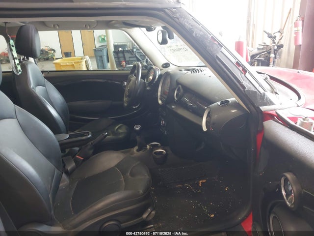 2011 MINI COOPER S WMWSV3C54BTY20924 Photo 4