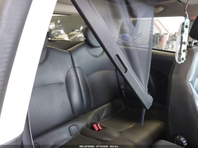 2011 MINI COOPER S WMWSV3C54BTY20924 Photo 7