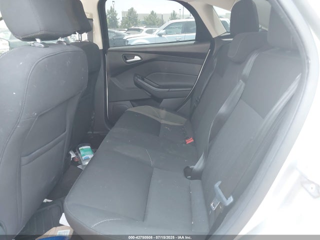 Ford 2016 2016 1FADP3F25GL382483 Image 8