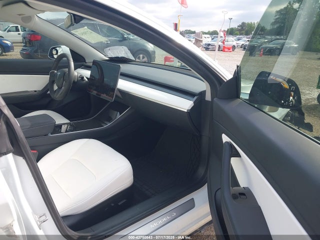 2020 TESLA MODEL 3 5YJ3E1EA3LF741254 Photo 4