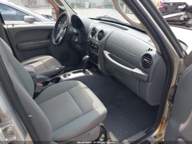 2006 JEEP LIBERTY 1J4GL38K56W114458 Photo 4