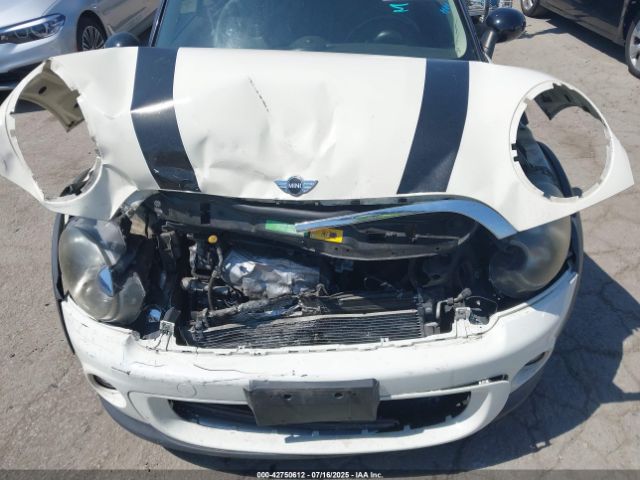 2011 MINI COOPER CLUBMAN WMWZF3C50BTY00553 Photo 5