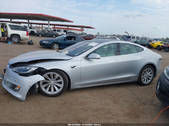 5YJSA1E20HF230320 Tesla MODEL S