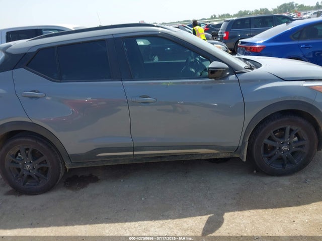 Nissan 2022 2022 3N1CP5DV0NL495017 Image 13