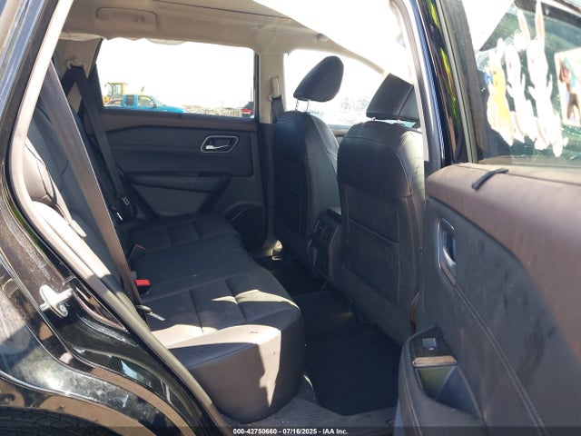 5N1AT3BA8MC819759 Nissan 2021