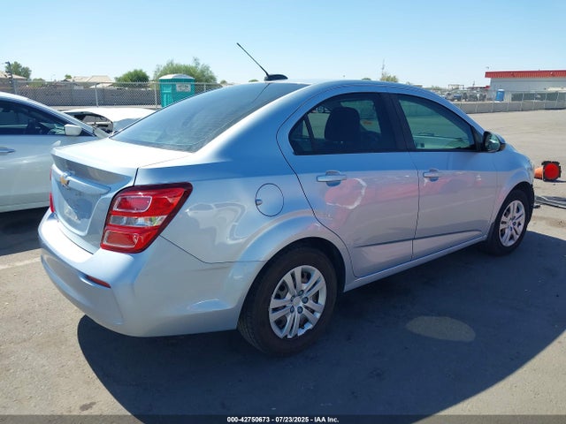 1G1JB5SH4J4116481 Chevrolet luw - mfi, e85 max