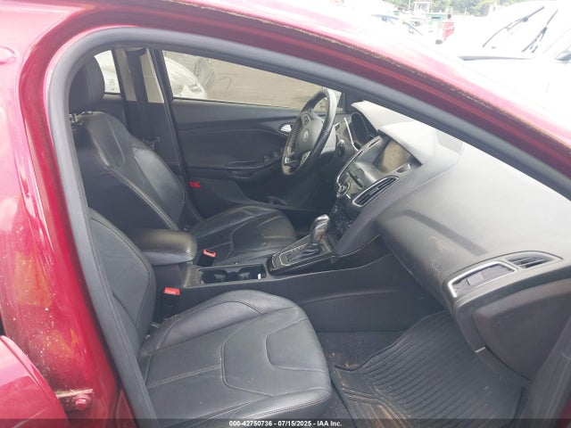 Ford Focus 2015 1FADP3N24FL217315 Image 5