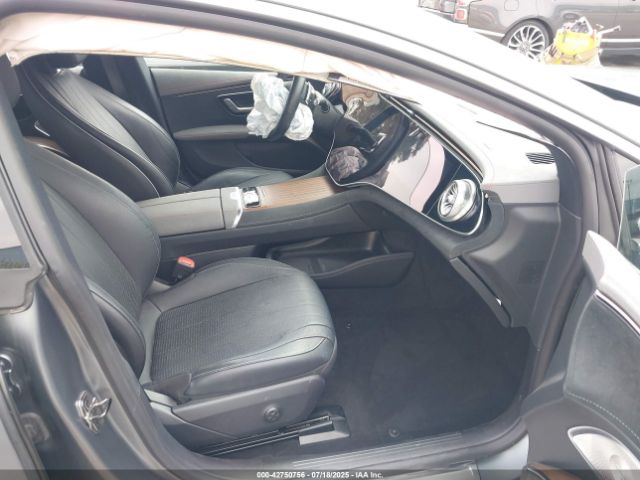 2022 MERCEDES-BENZ EQS 580 W1KCG4EB9NA019650 Photo 4