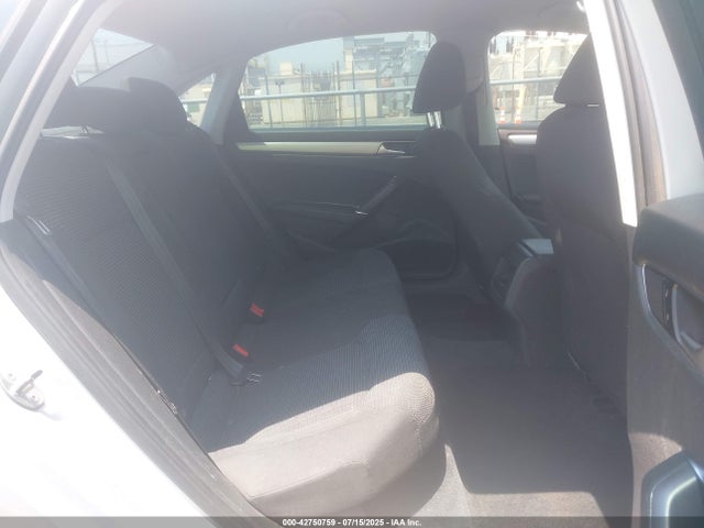 1VWAT7A38GC031726 Volkswagen 1.8t