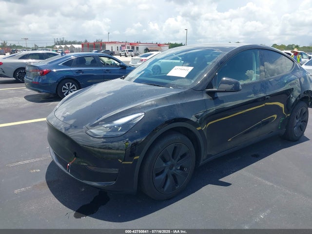2024 TESLA MODEL Y 7SAYGDED7RF187112 Photo 1
