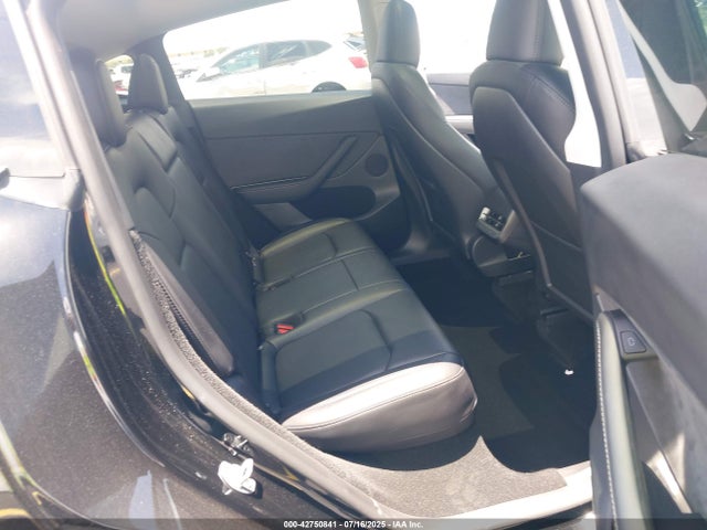 2024 TESLA MODEL Y 7SAYGDED7RF187112 Photo 7