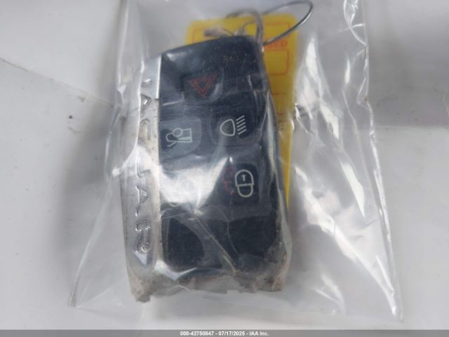 2018 JAGUAR F-TYPE SAJD55EE4JCK52937 Photo 10