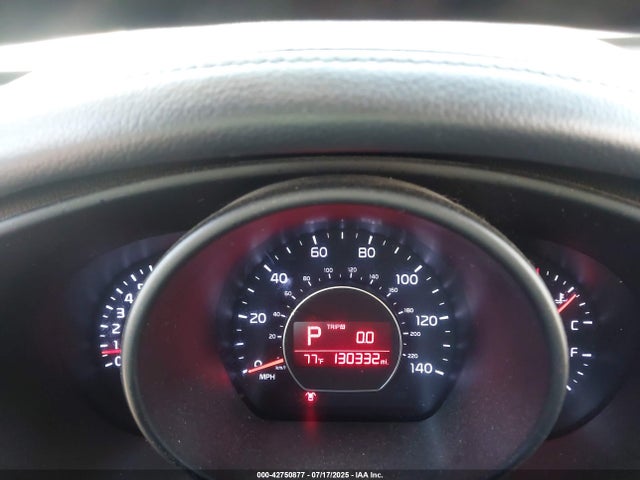 KIA dohc gdi nu 2014 KNDJX3A56E7702737 Image 7
