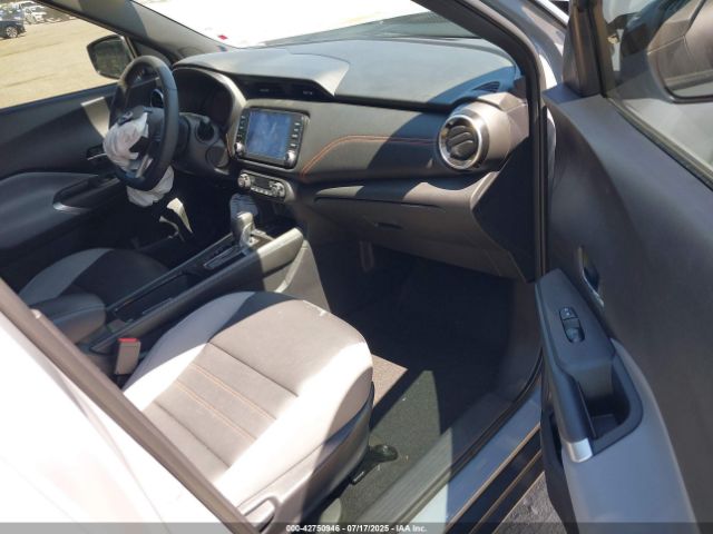 2023 NISSAN KICKS 3N1CP5DV3PL556377 Photo 4