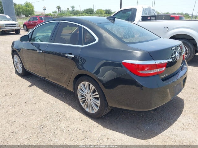 1G4PS5SK8F4205017 Buick lea